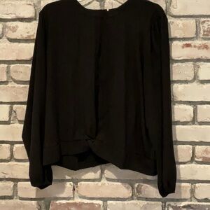 Pre-Owned Black Nine West Blouse, Size XXL.